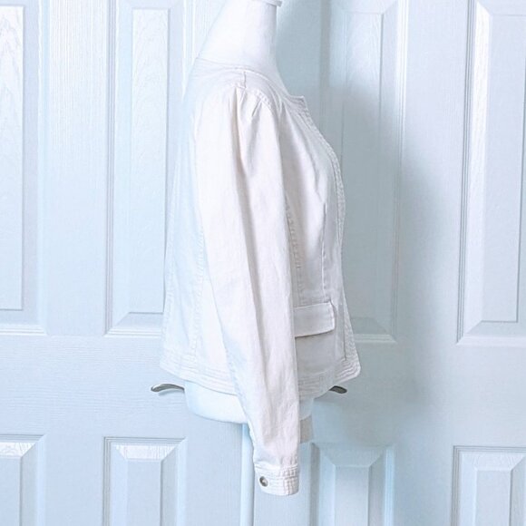 ANN TAYLOR LOFT Women's Bolero Textured Trim Jacket  Size M  Ivory  NWT - Picture 3 of 8
